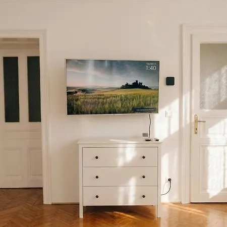 Jahn Apartman